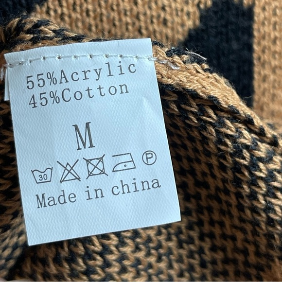 New Boho Leopard Print Sweater Womens Size Medium Mocha Brown Cold Shoulder Top - Picture 11 of 13